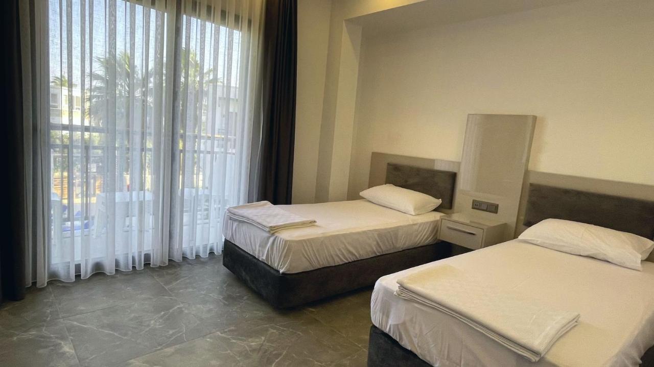 Orion Hotel Bitez Luaran gambar