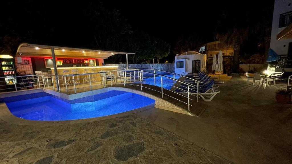 Orion Hotel Bitez Luaran gambar