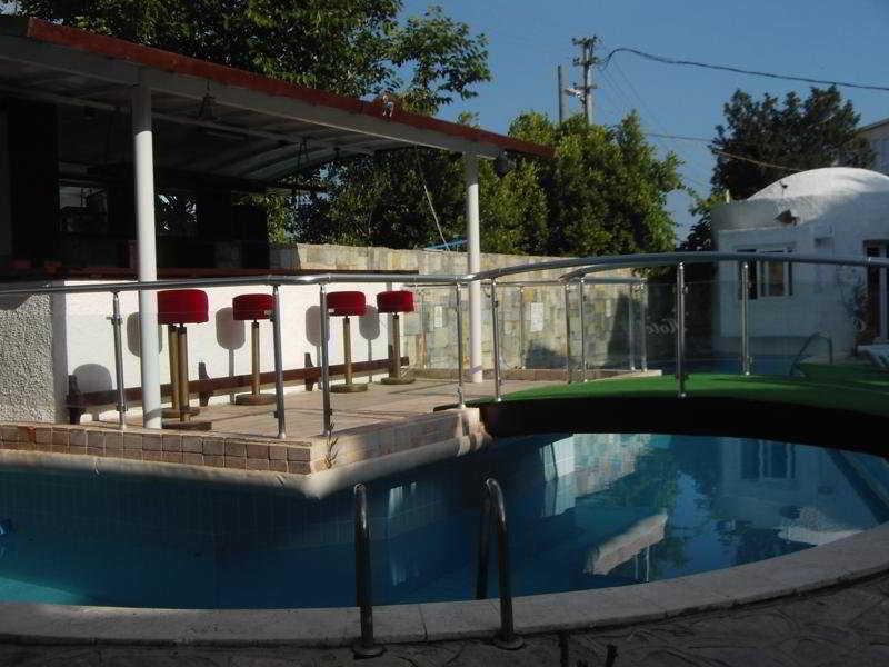 Orion Hotel Bitez Luaran gambar