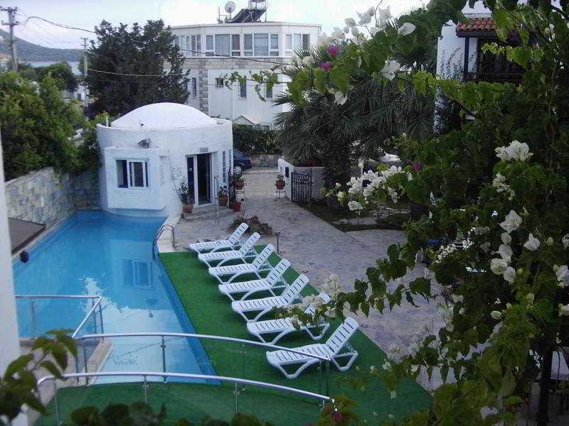 Orion Hotel Bitez Luaran gambar